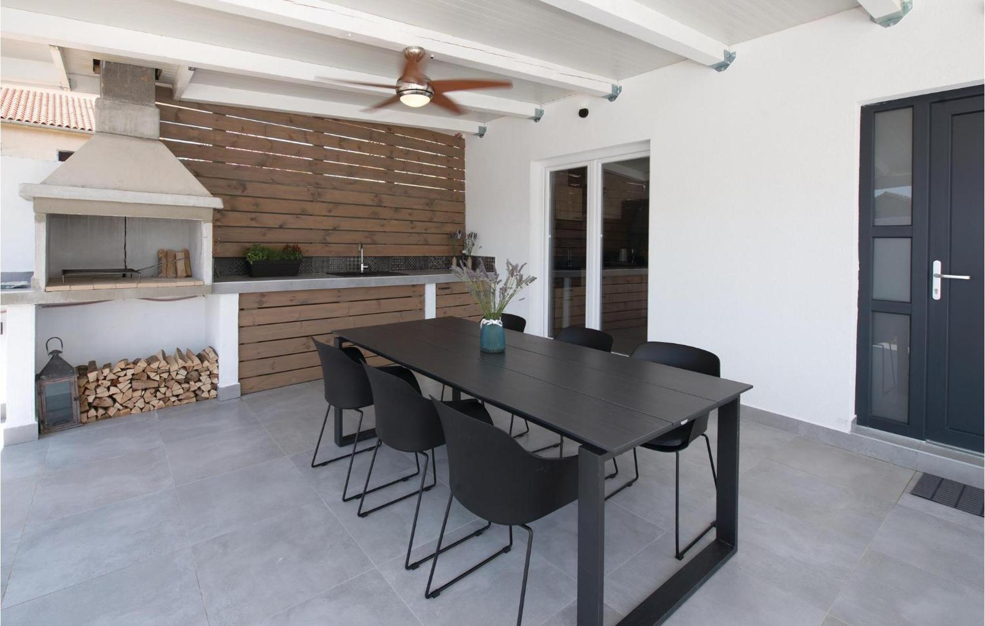 Lovely Home In Betina With Wifi מראה חיצוני תמונה